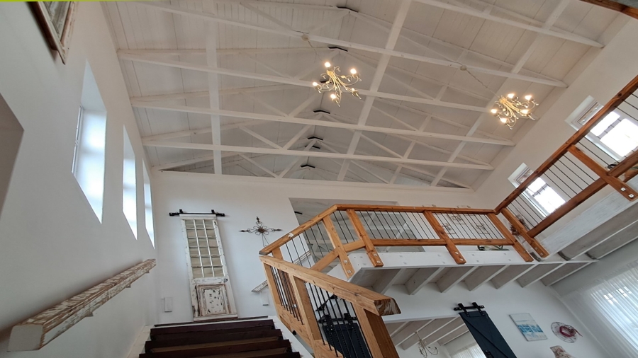 4 Bedroom Property for Sale in Seaview Eastern Cape
